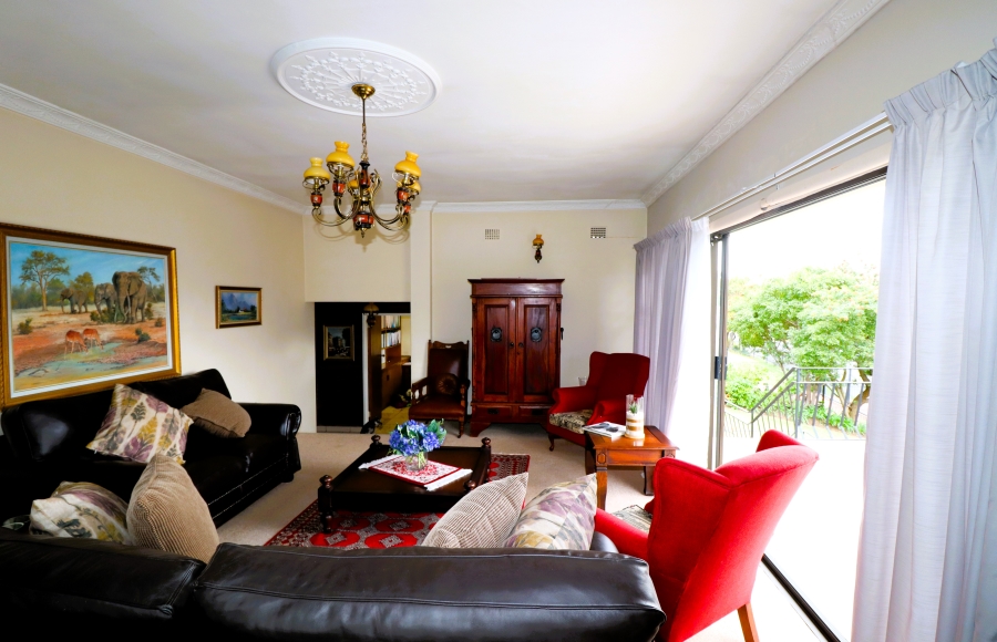 3 Bedroom Property for Sale in Uitsig Western Cape